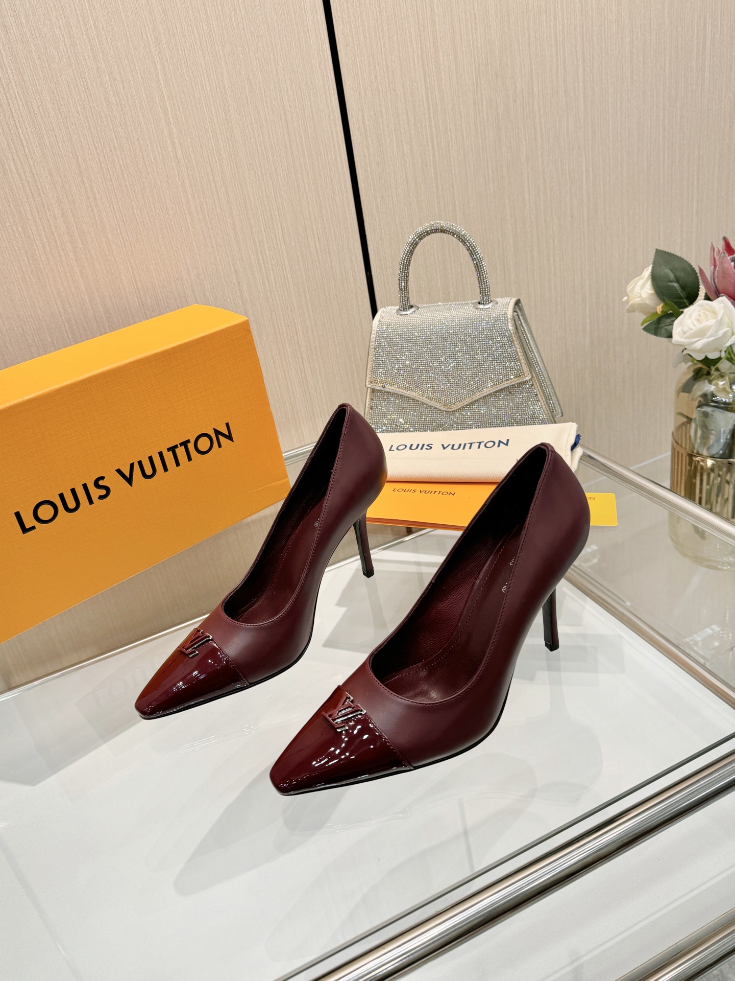 Women's high heels